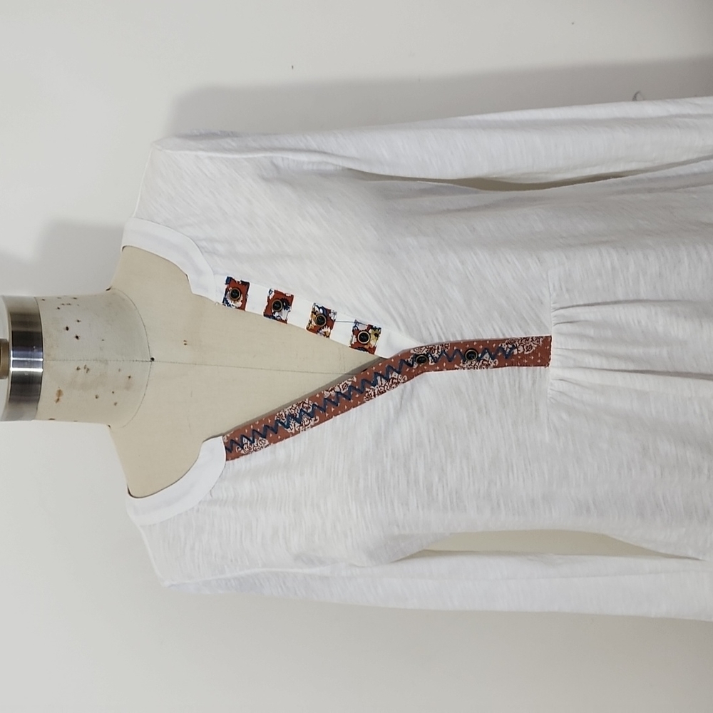 Anthropologie Little Yellow Button Ivory Long Sleeves Blouse Size XS - Picture 2 of 8